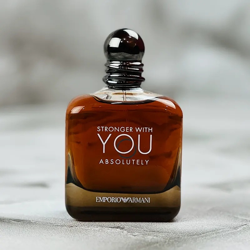 عطر گرمی استرانگر ویت یو ابسولوتلی | اقساط